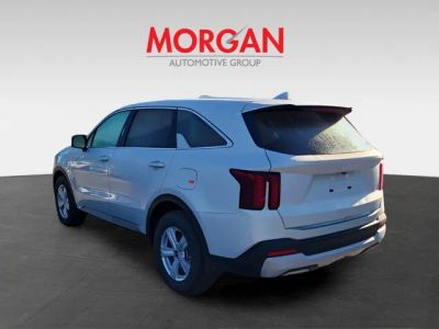 2026 Kia Sorento — rear three-quarter view