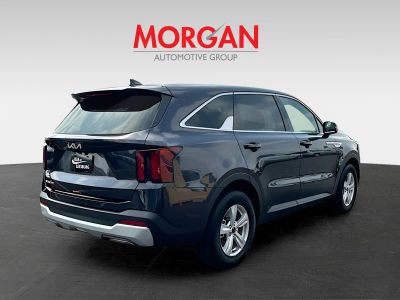 2026 Kia Sorento — photo 7 view