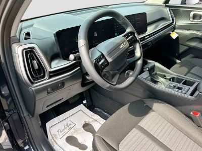 2026 Kia Sorento — photo 9 view