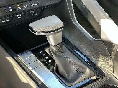 2022 Hyundai Elantra — photo 19 view