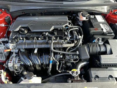2022 Hyundai Elantra — photo 17 view