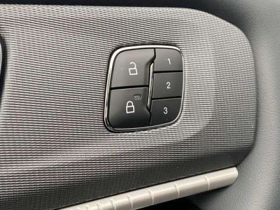 2026 Ford Explorer — photo 14 view