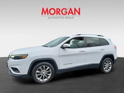 2019 Jeep Cherokee — side profile view