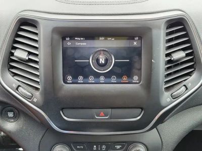 2019 Jeep Cherokee — photo 31 view