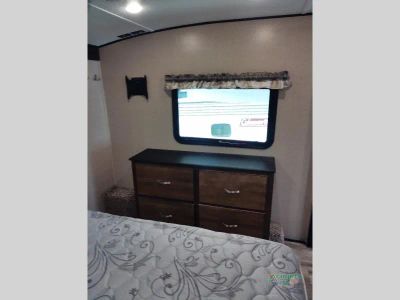 2021 Coachmen RV Chaparral — photo 35 view