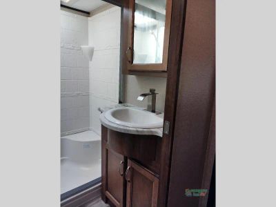 2021 Coachmen RV Chaparral — photo 31 view