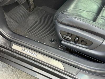 2024 Lexus ES - Photo 21