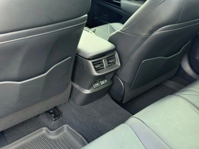 2024 Lexus ES - Photo 25