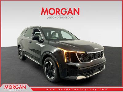 2026 Kia Sorento Hybrid X-Line SX Prestige in Aurora Black Pearl — front three-quarter view