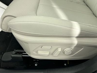 2026 Kia Sorento Hybrid — photo 14 view