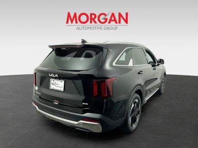 2026 Kia Sorento Hybrid — rear three-quarter view