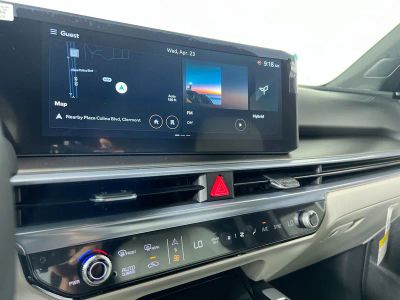 2026 Kia Sorento Hybrid — photo 26 view