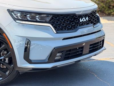 2022 Kia Sorento SX — detail view