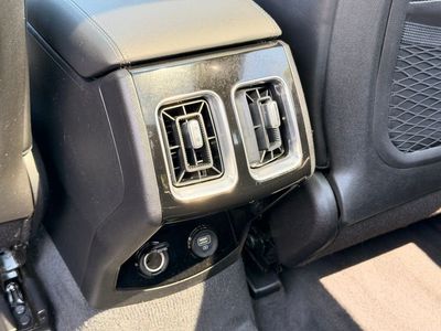 2022 Kia Sorento SX — photo 13 view