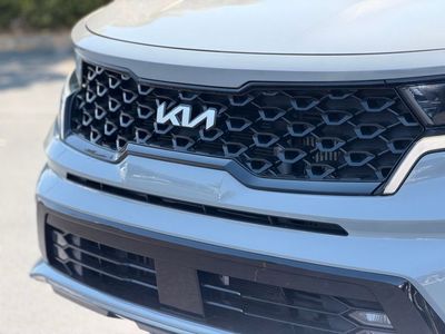 2022 Kia Sorento SX — photo 8 view