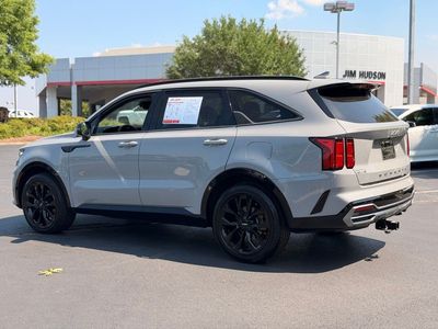 2022 Kia Sorento SX — photo 9 view