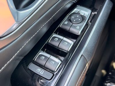 2022 Kia Sorento SX — photo 25 view