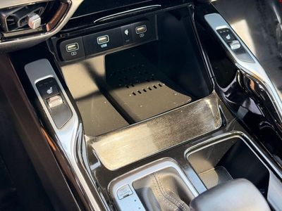 2022 Kia Sorento SX — photo 34 view