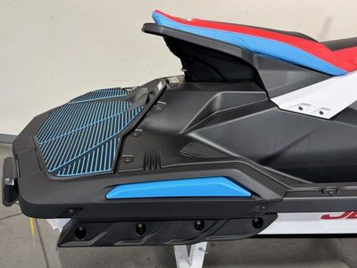 2025 Yamaha JETBLASTER DLX 3 - Photo 11