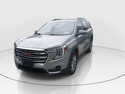 2024 GMC Terrain - Photo 3