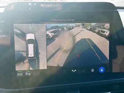 2026 Subaru Outback — photo 14 view