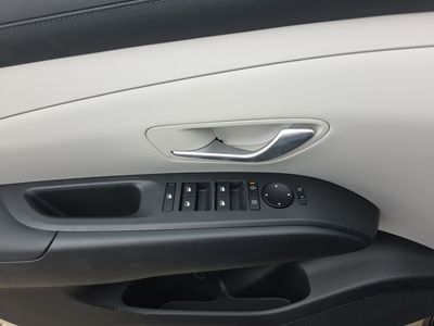 2026 Hyundai Tucson Hybrid — photo 20 view