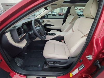 2026 Toyota Crown - Photo 8