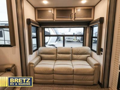 2023 Keystone RV Montana - Photo 9