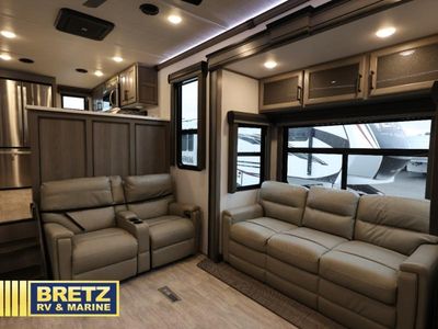2023 Keystone RV Montana - Photo 8