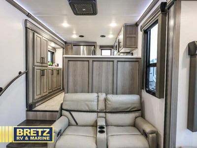 2023 Keystone RV Montana - Photo 10