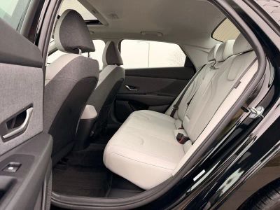 2025 Hyundai Elantra Hybrid - Photo 32