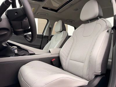 2025 Hyundai Elantra Hybrid - Photo 30