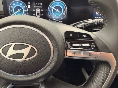 2025 Hyundai Elantra Hybrid - Photo 17