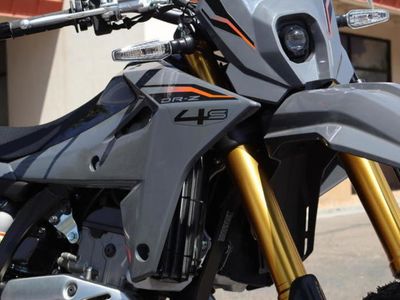 2025 Suzuki DR-Z4S - Photo 10