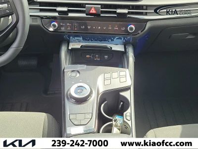 2026 Kia Sportage Hybrid — photo 19 view