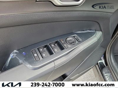 2026 Kia Sportage Hybrid — photo 21 view