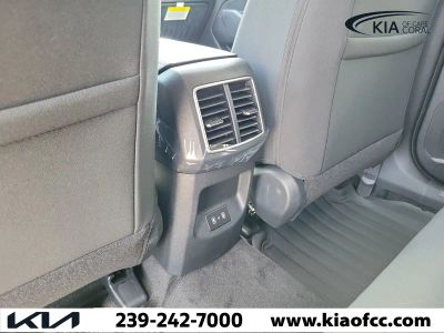 2026 Kia Sportage Hybrid — photo 13 view
