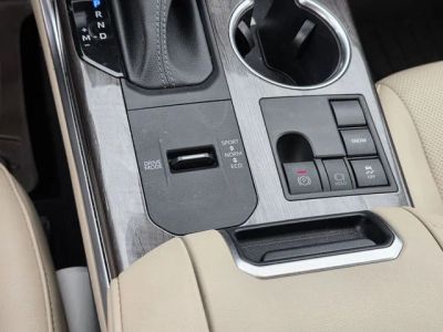 2023 Toyota Highlander - Photo 26