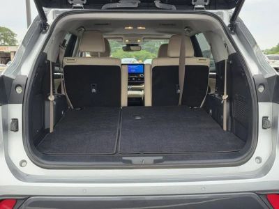 2023 Toyota Highlander - Photo 32