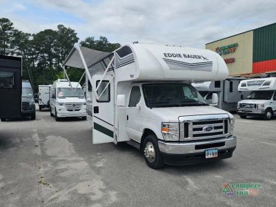 2025 Thor Motor Coach Eddie Bauer - Photo 1