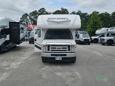 2025 Thor Motor Coach Eddie Bauer - Photo 6
