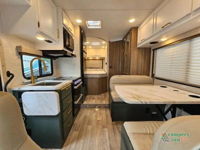 2025 Thor Motor Coach Eddie Bauer - Photo 10