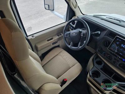 2025 Thor Motor Coach Eddie Bauer - Photo 13