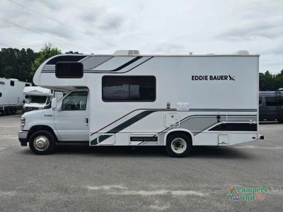 2025 Thor Motor Coach Eddie Bauer - Photo 4