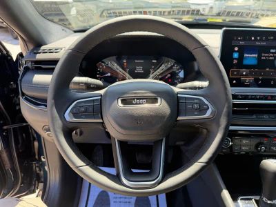 2026 Jeep Compass — photo 17 view