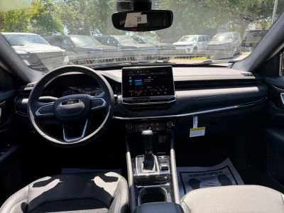 2026 Jeep Compass — photo 31 view