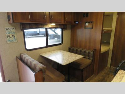 2017 Prime Time RV Avenger - Photo 24