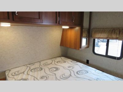 2017 Prime Time RV Avenger - Photo 20