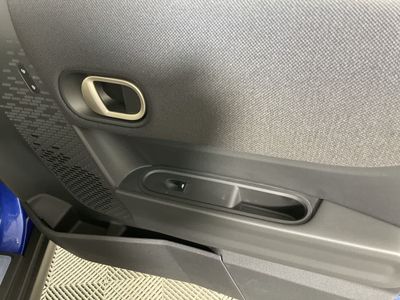 2025 MINI Hardtop 4 Door — photo 18 view