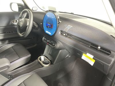 2025 MINI Hardtop 4 Door — photo 16 view